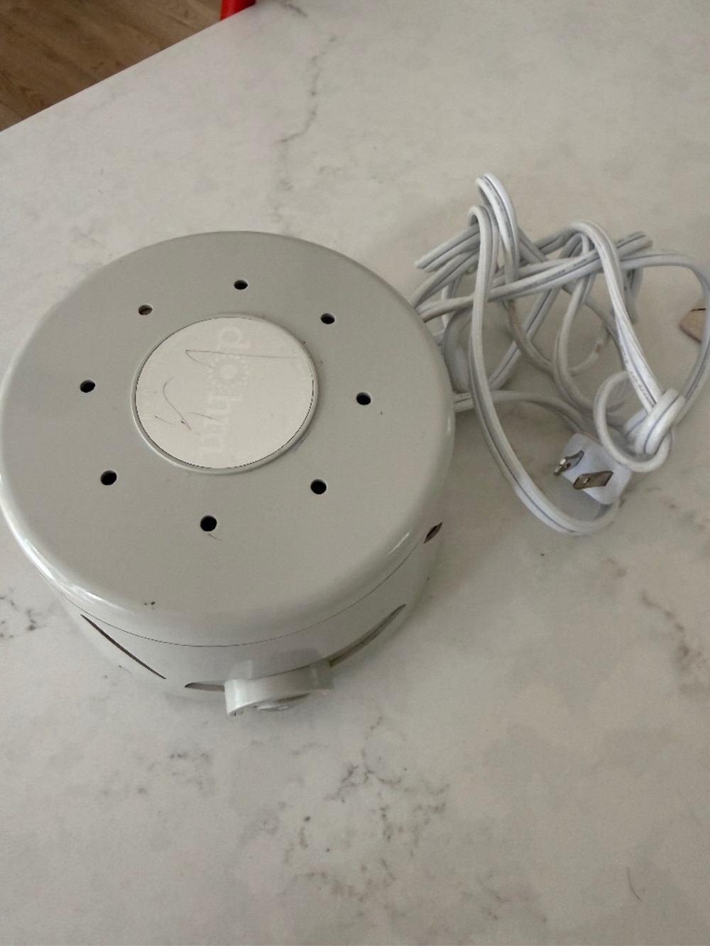 Dohm sound machine